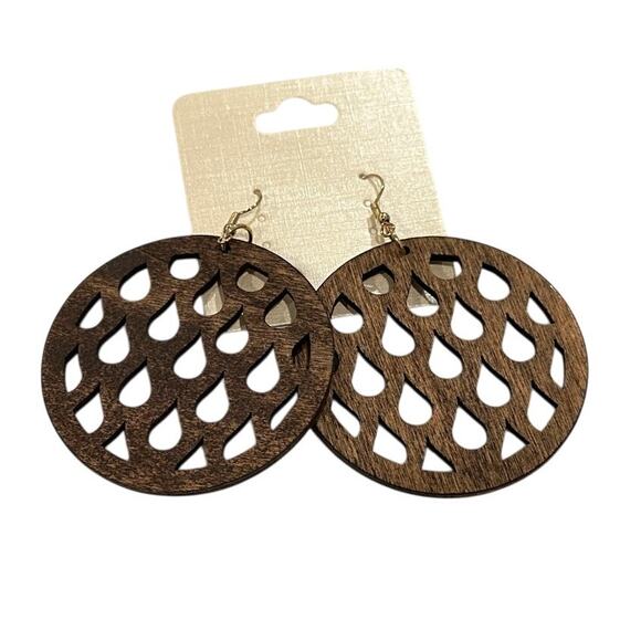 Oversized wood boho earrings - Picture 1 of 5